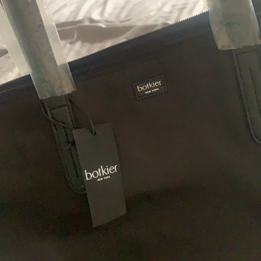 Botkier New York black nylon purse - Picture 2 of 3